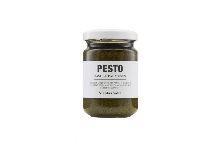 Pesto med basilikum og parmesan